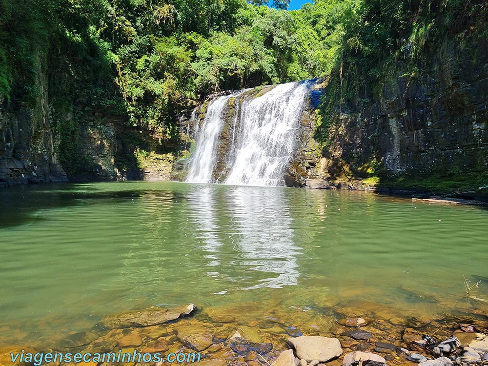 Cascata Maria Flores - Coqueiro Baixo