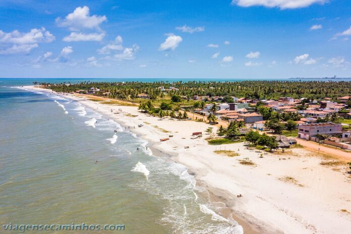 Praia de Lucena - Paraíba Praia de Lucena - Paraíba