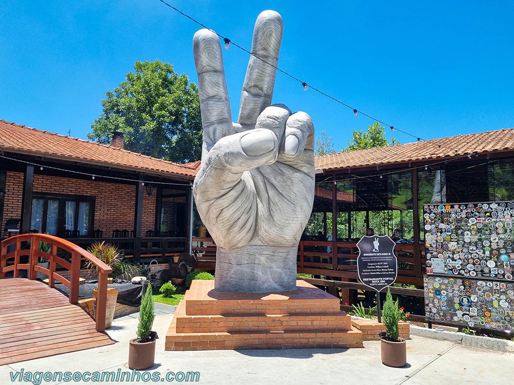 Monumento da Mão - Porto União SC