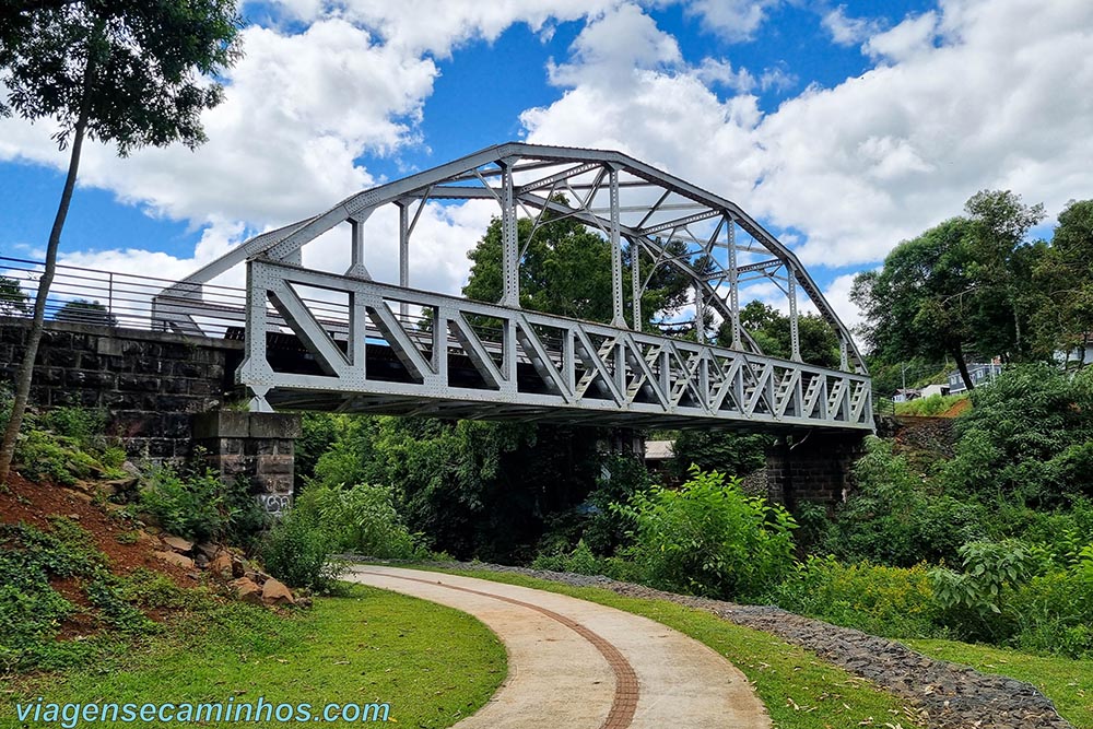 Ponte de Ferro de Caçador SC