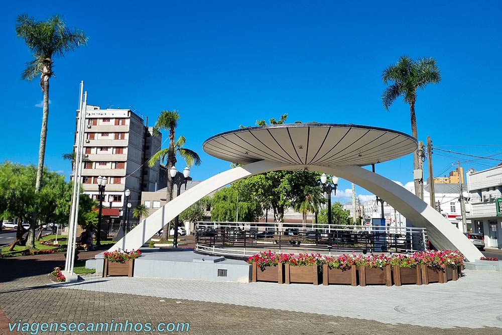 Praça Hercílio Luz - divisa de Porto União SC com União da Vitória PR