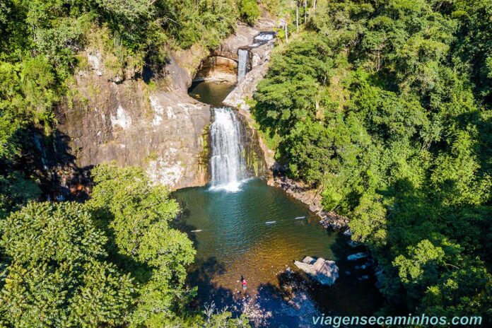 Cascata Três Quedas - Riozinho Cascata Três Quedas - Riozinho