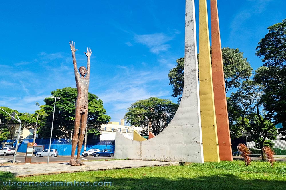 Monumento ao Pioneiro - Maringá PR