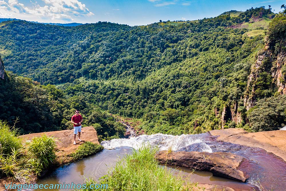Salto do Apucaraninha (alto da cachoeira)
