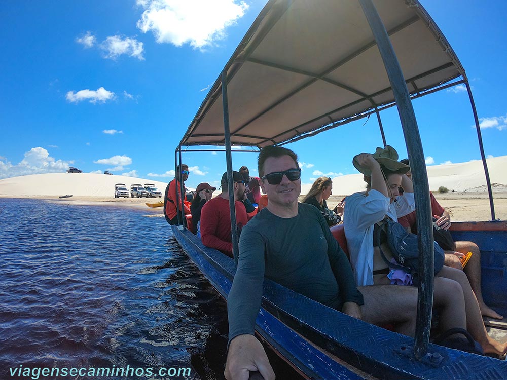 Travessia do rio para o povoado de Betânia - Lençóis Maranhenses