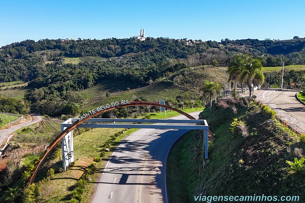 Pórtico de Monte Belo do Sul