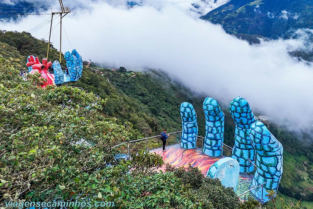 La Mano de la Pachamana - Baños, Equador