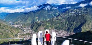 Las Manos de Dios - Baños - Equador