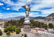 O que fazer em Quito, Equador: roteiro por 23 atrações e dicas Monumento a Virgem de Panecillo - Quito - Equador