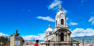 Riobamba - Igreja de Santo Antônio de la Loma