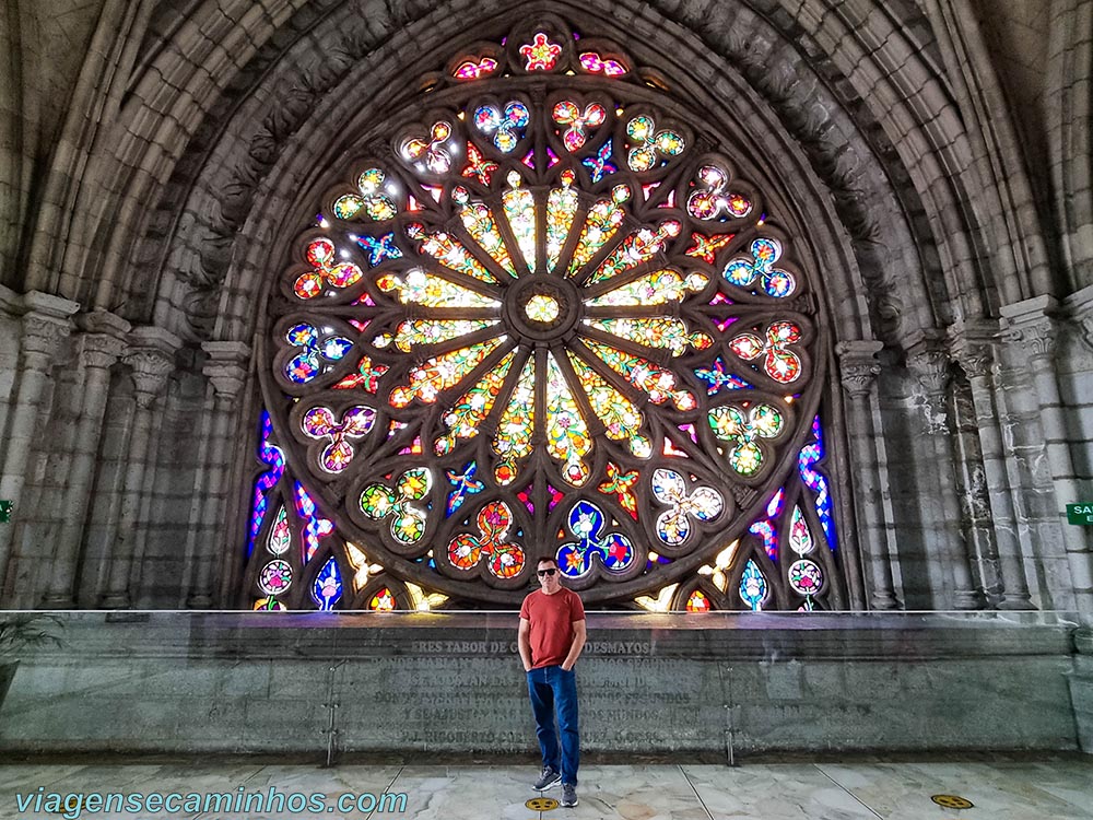 Vitral da Basílica do Basílica do Voto Nacional - Quito