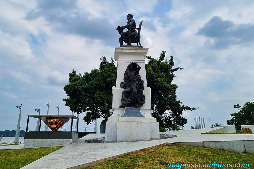 Monumento Joaquín Olmedo - Malecón 2000 - Guayaquil