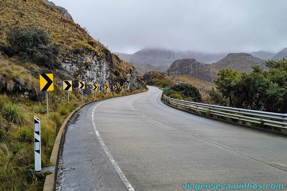 Rodovia Cuenca a Guayaquil - Parque Cajas