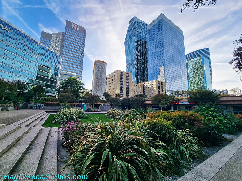 Esplanada de la Défense - Paris, França