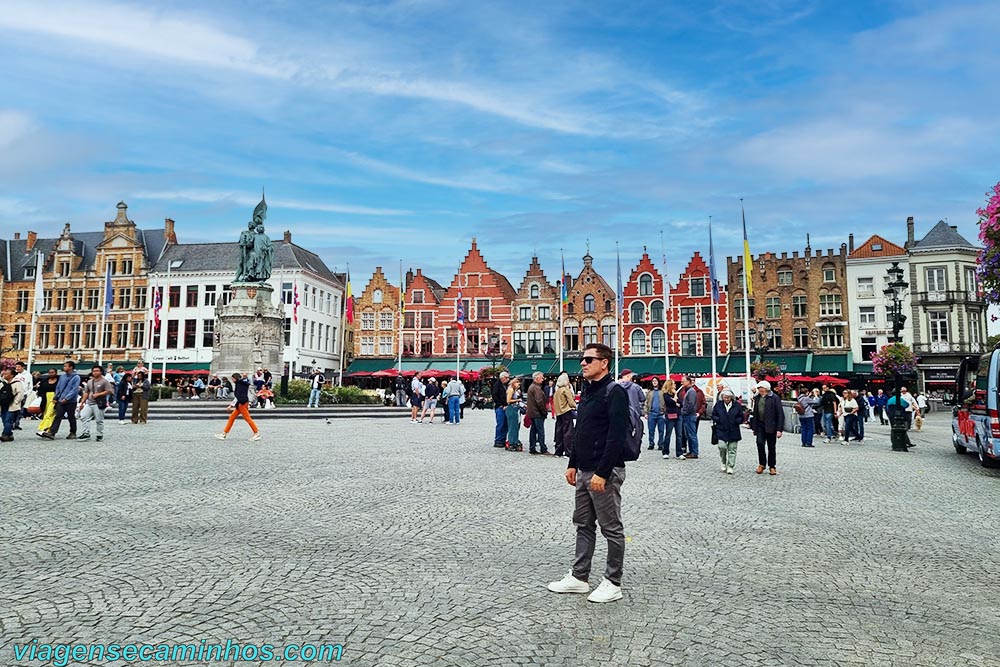 Grote Markt (Praça do Mercado) - Bruges, Bélgica