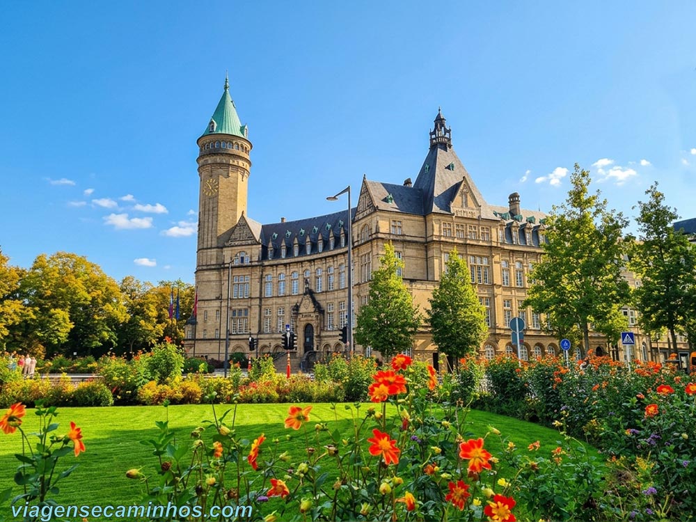 Luxemburgo - Place de Metz e Plateau Bourbon