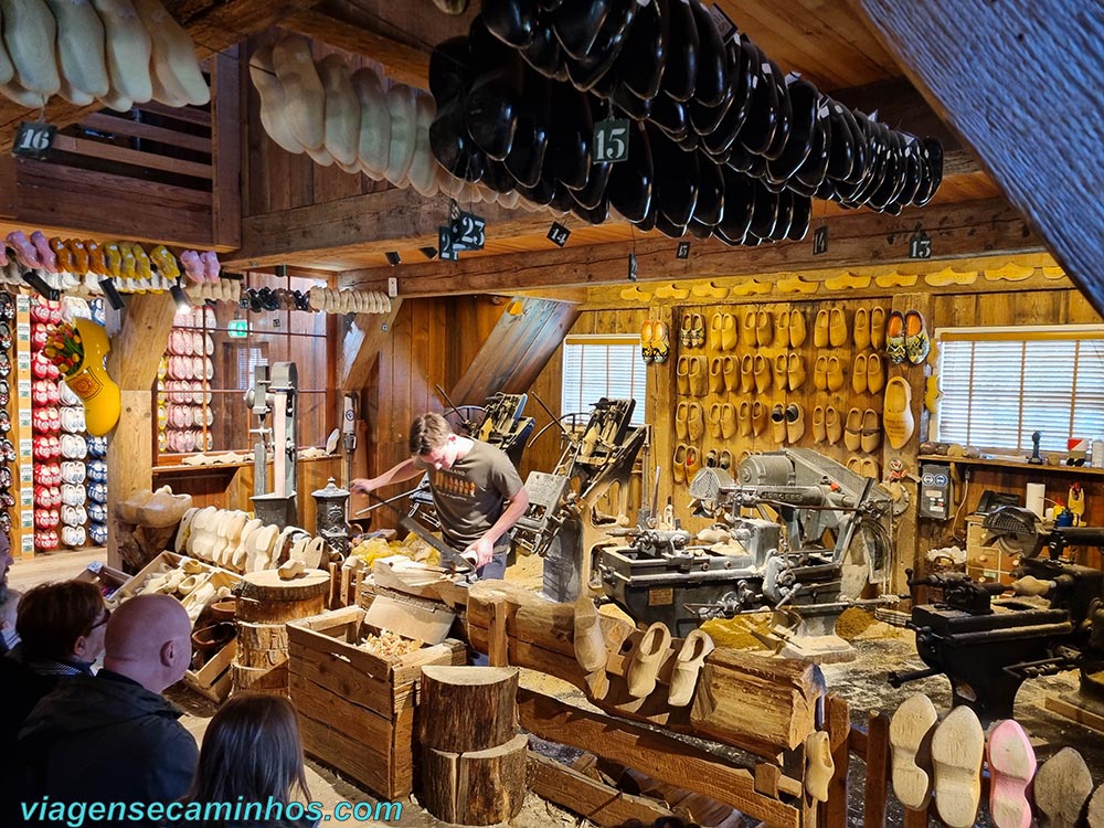 Oficina de tamancos de madeira - Zaanse Schans