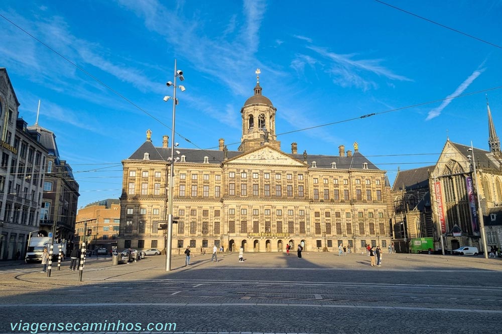 Praça Dam e Palácio Real de Amsterdam